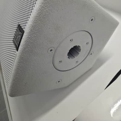 Martin Audio CDD-LIVE8 Ultra-Compact Powered 2-Way Loudspeaker System (Pair) image 11