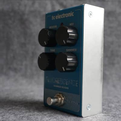 TC Electronic Fluorescence Shimmer Reverb 2019 - Present - Blue image 3