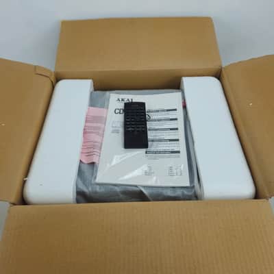 Akai - CD-57B - Compact Disc Player - Inc. Manual/Original Box/Remote - As New image 14