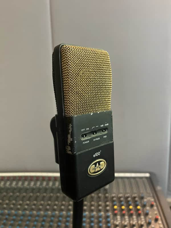 CAD Equitek E100-2 Large Diaphragm Supercardioid Condenser Microphone 2000s - Black and Gold image 1