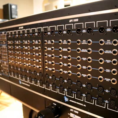 API 1608 Analog Recording Console image 10