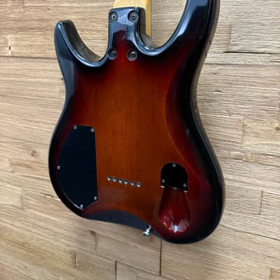 Brian Moore i8 i2000 Series Hardtail Electric Guitar 2000's - Vintage Sunburst 6lbs 7oz w/hard case image 13