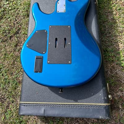 Ernie Ball Music Man Luke 1 1996 - Pearl Blue image 12