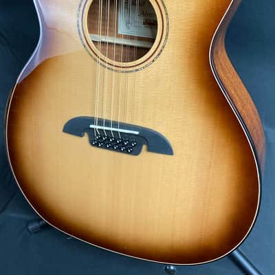 Alvarez AG610CEAR-12 12-String Grand Auditorium Acoustic-Electric Guitar Shadow Burst image 4