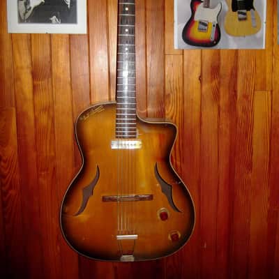 Di Mauro Gipsy/Manouche Jazz with magnetique pickup 1950-60s - Sunburst image 2