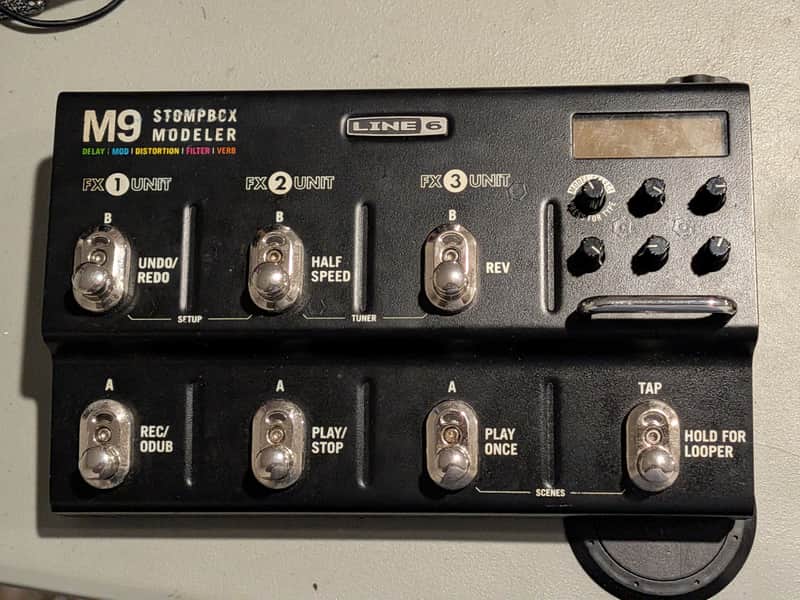Line 6 M9 Stompbox Modeler | Reverb Canada