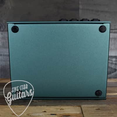 Mint Electro-Harmonix Oceans Abyss Reverb Pedal image 3