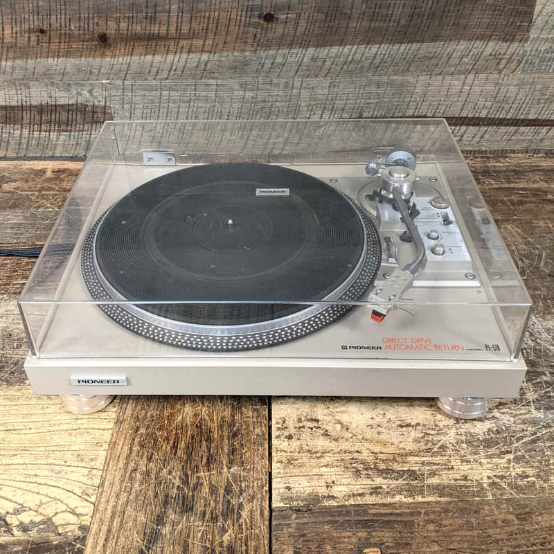 Pioneer PL-518 Semi-Automatic Turntable With RXP3 Cartridge Local Pick Up in Milwaukee, WI