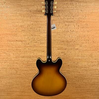 Gibson Custom Shop Memphis '63 ES-335 VOS 2015 - Sunburst image 4