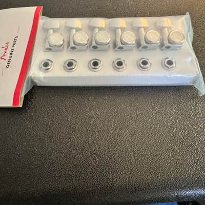 Fender Fender Chrome Locking Tuners 0990818100 2026 - Chrome image 2
