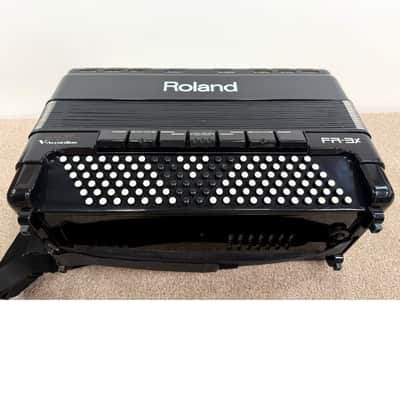 Roland FR-3X - Accordion - Black - Excellent w/ Manuals, Soft Case, Original Power Supply image 7