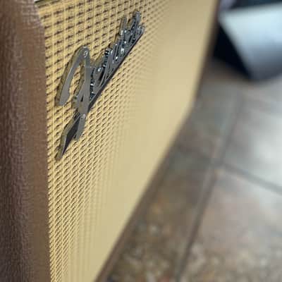 Fender '62 Super Guitar Amplifier Amp Reissue 2-Channel 40 Watt 2x10" Tweed 40w image 4