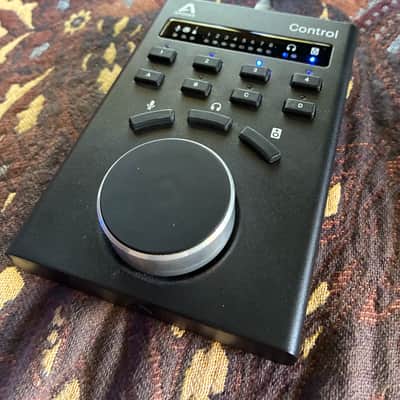 Apogee Symphony I/O Mk II 16x16 Special Edition BUNDLE w/ Apogee Control + Mogami DB25 Cables - LIKE NEW! image 8