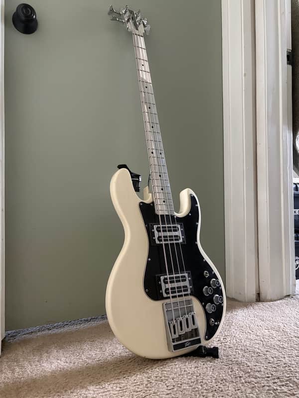 Peavey T40 1982 - White with EGC Aluminum Neck image 1