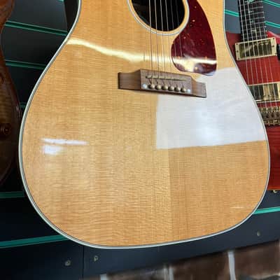 Gibson J-45 Studio Walnut Gloss Natural 2023 Electro-Acoustic Guitar image 3