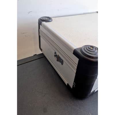 Unbranded Metal Case - Carry Handle – Tool Case - Good image 6