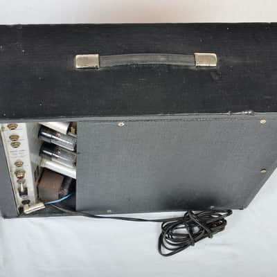 Silvertone Model 1482 5-Watt 1x12 Guitar Combo 1960s - Black image 5