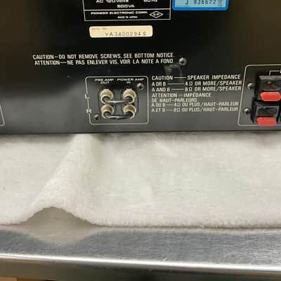 Pioneer SX-1080 120-Watt Stereo Solid-State Receiver 1976 - 1978 - Silver image 11