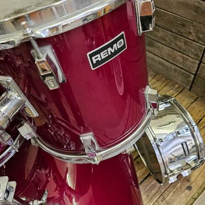 Drum Kit Remo Quadura Acousticon Includes Snare, Red USED! RKMRT160625 image 4