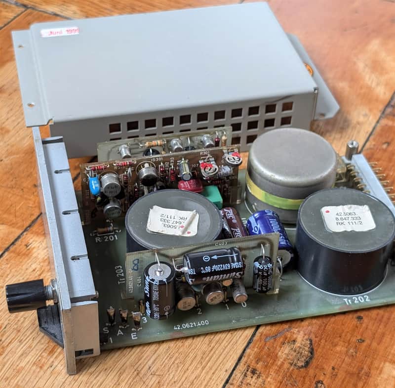 With audio demo: Vintage Telefunken V672/2 mic preamp - variable