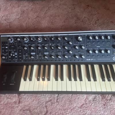 Moog Sub 37 Tribute Edition - Black image 2