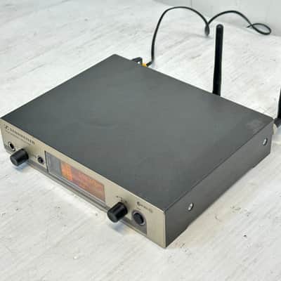 Sennheiser EM 300 G3 516-558 MHz Wireless Receiver W/ Bodypack Package (ONE) THS image 11