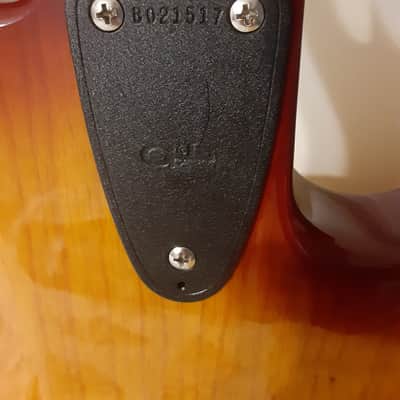 1996/1997 G&L SB-1 image 8