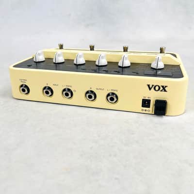 Vox DelayLab Pedal 2010s - Cream image 4