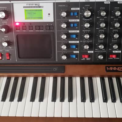 Moog Minimoog Voyager XL 61-Key Monophonic Synthesizer with Anvil Case with Wheels. image 15