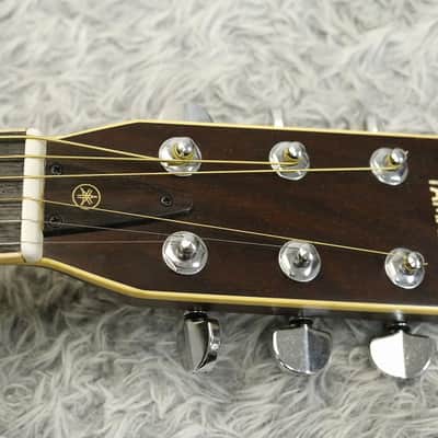 Vintage 1970's Yamaha FG-351B 636mm Scale length Acoustic Guitar Made in Japan image 4