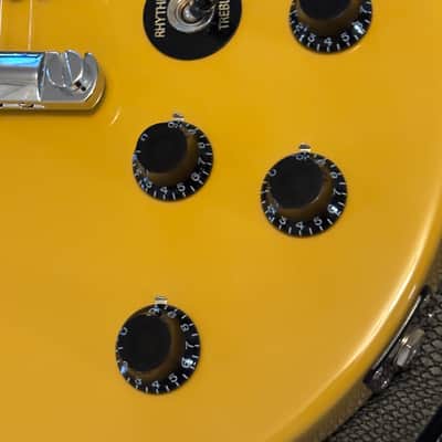 Gibson Les Paul Double Cutaway Special P-90 2011 - Gloss Yellow image 16