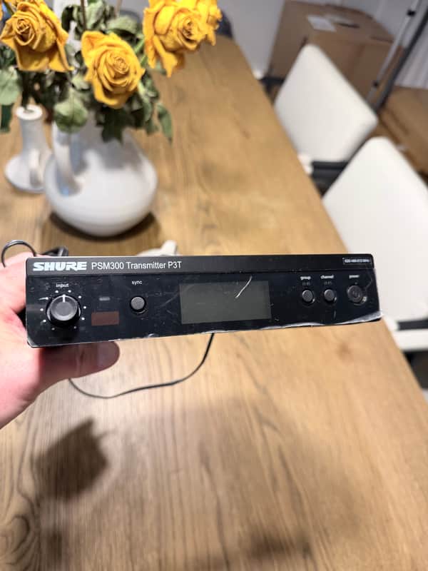 Shure PSM300 Transmitter image 1