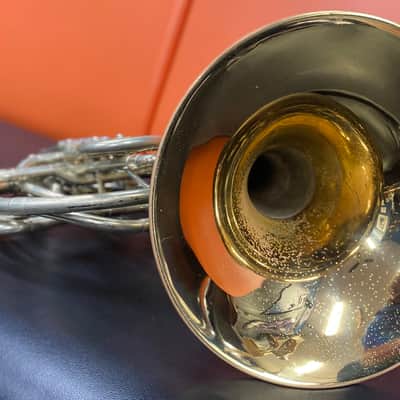 USED Elkhart Conn 8D Double French Horn image 7