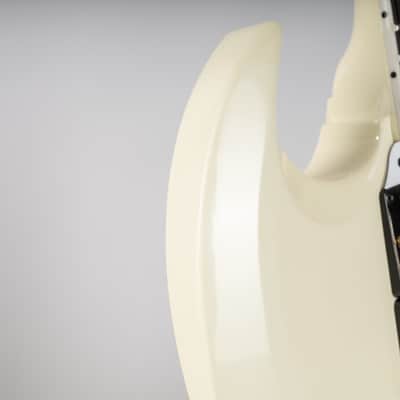 Gibson 1963 Les Paul SG Custom Reissue with Maestro Vibrola, Classic white | Demo image 17