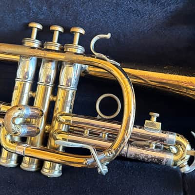 1954 Olds Recording Cornet + Protec case & 2 mpc image 10