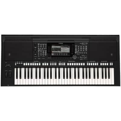 Yamaha PSR-S775 61-Key Arranger Workstation