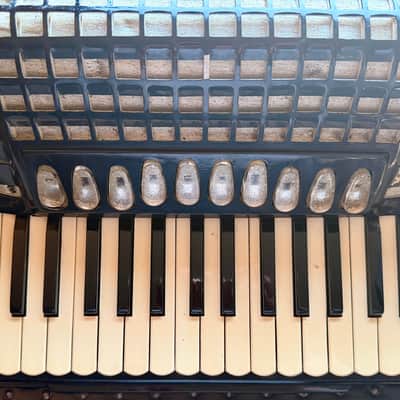 Vintage Excelsior Accordiana Professional Model 911 Piano Accordion w/ Original Case image 14