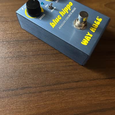 Way Huge WM61 Smalls Blue Hippo Analog Chorus MkIII 2018 - Present - Blue image 2