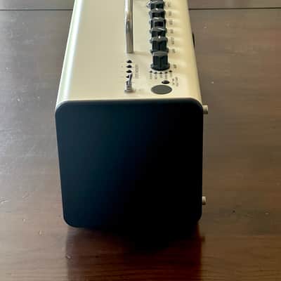 YAMAHA THR10  V.2 image 4