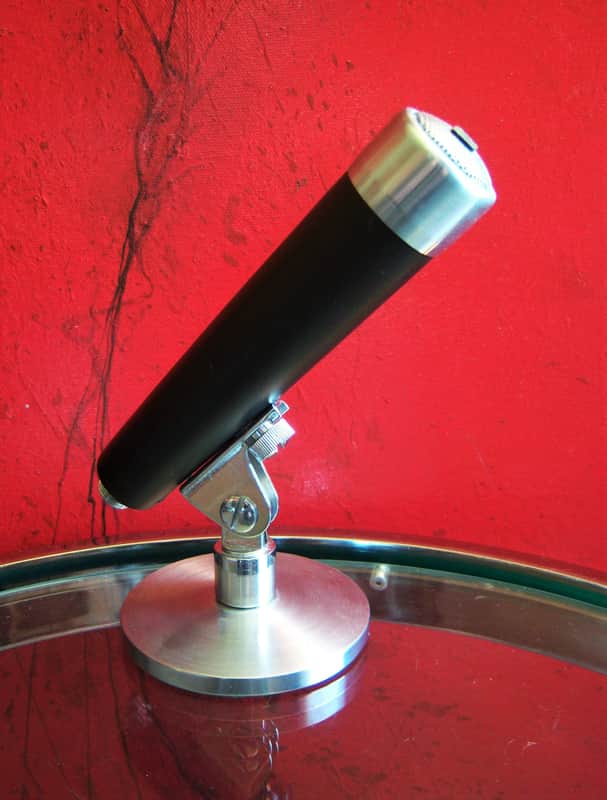 Vintage 1960's Roberts 3811 model dynamic microphone w original stand NEEDS CABLE image 1