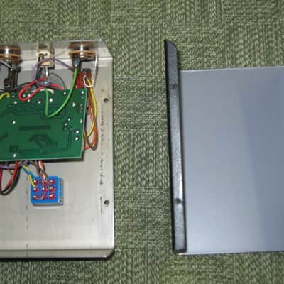 lightly used Electro Harmonix Holy Grail Reverb V1 classic casing + Truetone C35 1/8" converter & a copy of the paperwork (NO box) image 5