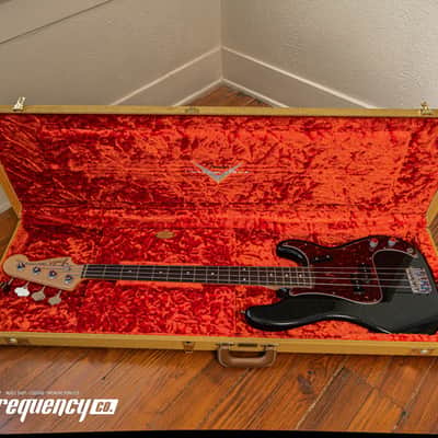 Fender Custom Shop 1970 Precision Bass NOS in Black Sparkle - 2021 image 18