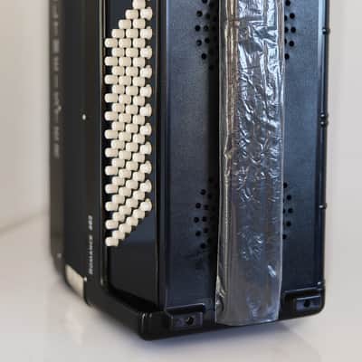 NEW Weltmeister Romance 602 Button Accordion, made in Germany, 72 Bass buttons, Lightweight Accordion B-Gripp, Black, Straps and Case, Item Location USA image 5