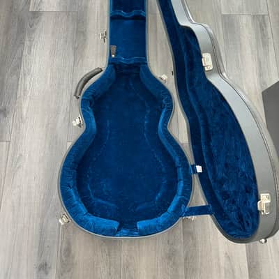 Taylor Custom Grand Auditorium Hardshell Case Gray image 8