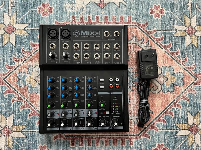 Mackie Mix8 8-Channel Compact Mixer 2015 - Present - Black image 1