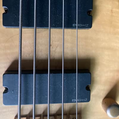 5 string Schecter Stiletto 2008 - Wood image 5