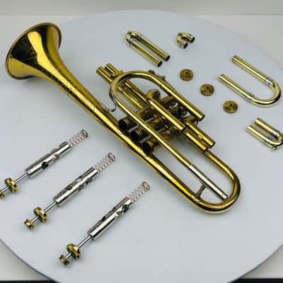 1949 Holton Collegiate cornet in great condition for being nearly 70 years old! image 23