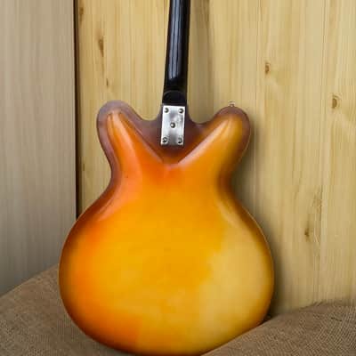 Mariya Electric Guitar 6 Strings USSR Soviet Vintage and Rare image 6