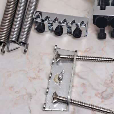 Floyd Rose- Charvel So-Cal 1000 Series Double-Locking Tremolo Bridge w/ 37 Brass Block- Chrome- New Pulloff image 4