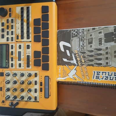 E-MU Systems XL-7 Command Station 128-Voice Synthesizer 2001 - Yellow / Black image 2